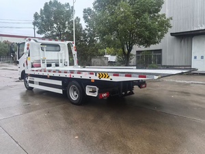 Oumark 141 kWh – <span class=keywords><strong>Dépanneuse</strong></span> électrique à plateau plat sur mesure pour le dépannage de véhicules routiers - Product Image 4