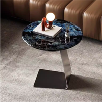 Table d'appoint ronde moderne avec surface en marbre noir, base en métal en forme de C, petite table de canapé pour salon, maison, hôtel, décoration