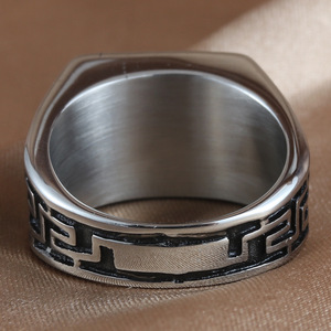 European American Style <b>Titanium</b> Steel <b>Black</b> Gemstone <b>Ring</b> Geometric Design Women's Punk Fashion Jewelry Gift 2709 - Product Image 2