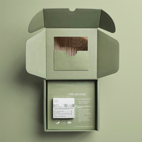 Boîte d'expédition en carton ondulé vert sauge avec logo personnalisé, motif champignon et finition mate pour la livraison en gros de produits de boulangerie et de cadeaux