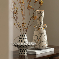Vase en céramique à pois de luxe pour table, décoration rétro pour la maison, pour le salon, pour la maison d'hôtes, décorations d'intérieur, cadeaux