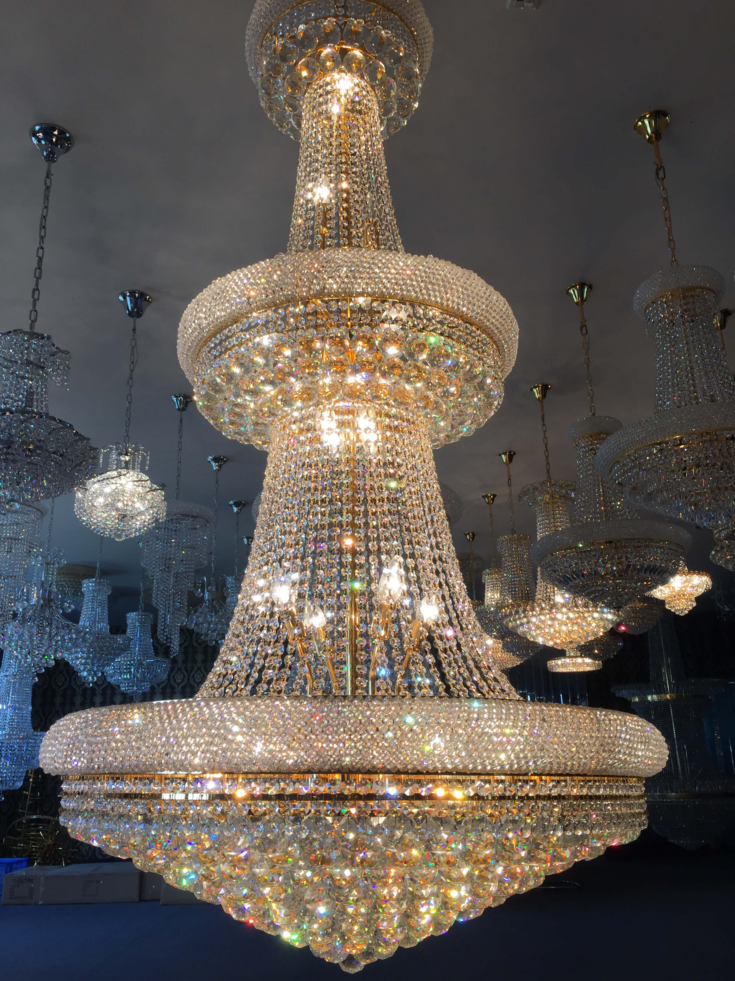 crystal hanging chandeliers