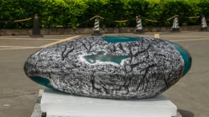 Jingyue Custom Frp Glasvezel Combineren Transparante Hars Moderne Kunstmatige Elegante Ornament Handgemaakte Rotstuin Decoratie Sculptuur - Product Image 5