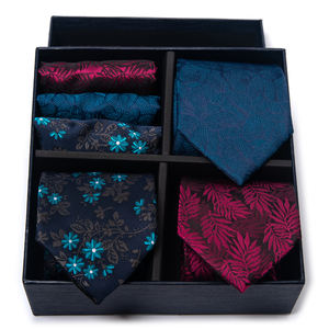 Coffret Cadeau de Luxe 3 Pièces : Cravate, <span class=keywords><strong>Mouchoir</strong></span> et Boutons de Manchette pour Homme, Accessoires de Costume Points Dorés sur Fond Noir - Product Image 3