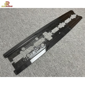 สเกิร์ตข้างคาร์บอนไฟเบอร์แบบแห้งสไตล์เพอร์ฟอร์แมนซ์สำหรับ Audi R8 2016-2018 ชุดแต่งคาร์บอนสเกิร์ตข้างอะไหล่รถยนต์ - Product Image 5