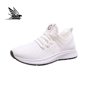 Мужская многофункциональная Повседневная защитная обувь из сетчатой кожи с гибкой подошвой из ТПУ для весны и зимы - Product Image 3