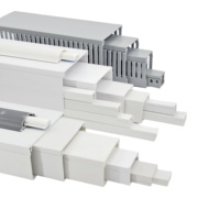 Goulotte de câblage solaire en PVC, vente en gros chinoise à bas prix, 50x50MM 100x50MM, avec pièce de fixation