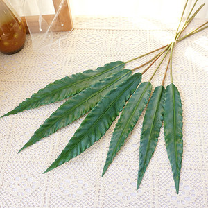 Haute 6 Branches Vert <span class=keywords><strong>Nid</strong></span> <span class=keywords><strong>D</strong></span>'oiseau Fougère Fleurs Artificielles Usine Directe En Gros pour La Maison Photographie Props <span class=keywords><strong>D</strong></span>écor Floral - Product Image 4