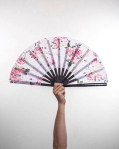 Abanico de Mano Tallado de Bambú de Alta Calidad con Diseño de Ángel, 33cm, Precio Competitivo, Artesanía Tradicional - Product Image 2