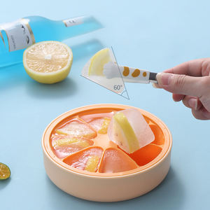 Moldes de silicona para cubitos de hielo S241 al por mayor, sin BPA, mini cubos de plástico con tapa - Product Image 4