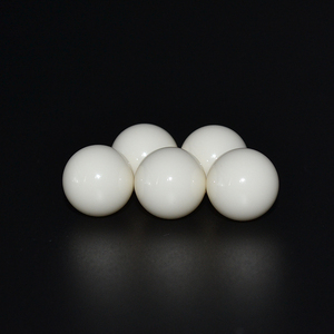 Bolas de Cerámica Estabilizadas Grado G5/G10 HRC 62-66 de 7 mm para Molinos de Bolas y Molinos de Rodillos - Product Image 2