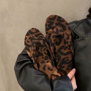 <b>flat</b>-bottomed slippers New style korean-style flip-flops for women's summer outerwear retro flip-flops with <b>pointed</b> <b>toes</b> - Product Image 5