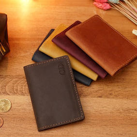 Porte-cartes de visite en cuir de vachette porte-cartes de crédit pour hommes porte-cartes de visite personnalisé <span class=keywords><strong>portefeuille</strong></span> <span class=keywords><strong>avec</strong></span> initiales en relief mince - Product Image 3