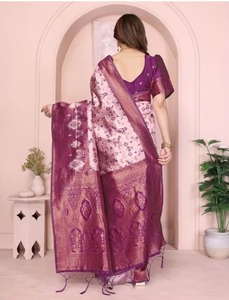 <b>Top</b> Quality Banarasi Silk Saree with Intricate Zari Motifs Handcrafted Saree for Wedding, <b>Festival</b> and Party Wear For Sale - Product Image 3