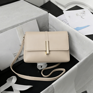 <span class=keywords><strong>Bolsos</strong></span> <span class=keywords><strong>de</strong></span> Mano <span class=keywords><strong>de</strong></span> Lujo <span class=keywords><strong>de</strong></span> Alta Gama para Mujer, <span class=keywords><strong>Bolsos</strong></span> <span class=keywords><strong>de</strong></span> Diseñador <span class=keywords><strong>de</strong></span> Alta Calidad al por Mayor, Cierre <span class=keywords><strong>de</strong></span> Tres Cremalleras, Clásicos y Elegantes para Invierno - Product Image 1