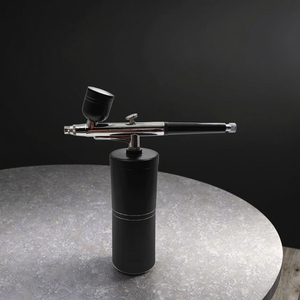 ปืนพ่นสีแบบมืออาชีพปรับได้พร้อมรูปแบบการชาร์จ USB ชุดคอมเพรสเซอร์แอร์บรัชสำหรับช่างแต่งหน้าและการระบายสีเค้ก - Product Image 1