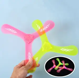 Outdoor LED Luminous Triangle Boomerang Toys Outdoor Sports Parent-child Games, Children's Gifts