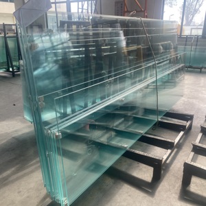 Verre trempé transparent de qualité supérieure, résistant à la pression, largement utilisé dans les vitrines et les cloisons. - Product Image 2