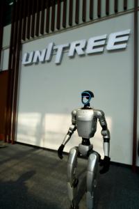 Robot Humanoide Unitree G1, Personaliza su Apariencia, Articulaciones Flexibles y Ligeras - Product Image 3