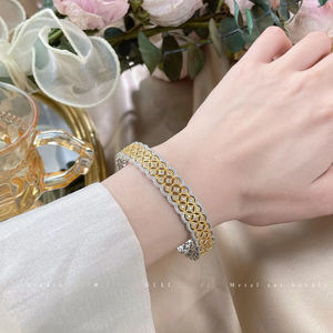 ที่มีคุณภาพสูงเครื่องประดับแฟชั่นเครื่องประดับประณีตในกำไลข้อมือส่องแสง - Product Image 1