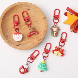 Llavero de decoración navideña, dije pequeño creativo de dibujos animados, dije para mochila de estudiante, decoración DIY para llavero - Product Image 3