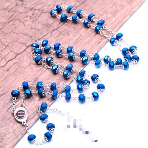 Collier chapelet en cristal bleu, pendentif croix bleu roi, pour cérémonie religieuse, unisexe - Product Image 2