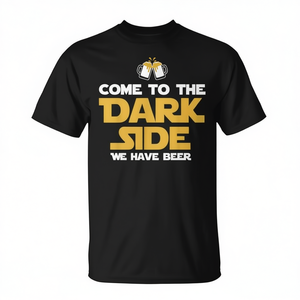 Venez au côté obscur, nous avons de la bière ! T-shirt promotionnel amusant pour la consommation de bière - Product Image 3