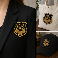Écusson brodé personnalisé doré métallisé, motif bouclier, à thermocoller pour blazers, uniformes et marquage de vêtements