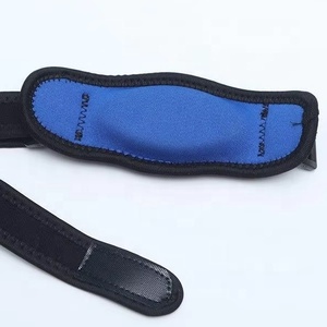 Coussinets de <span class=keywords><strong>bras</strong></span> d'haltérophilie Golfeur Wrap Tennis Golf Coude Soutien Tendinite Soulagement de la douleur Bandes de pression Sangle <span class=keywords><strong>Manchon</strong></span> - Product Image 3