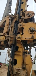 Machine de forage de haute qualité BAUER BG25C BG26 BG30 BG38 machine de forage de carottes géologiques en bon état à vendre - Product Image 3