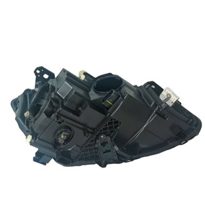 Pour <span class=keywords><strong>Mercedes</strong></span> Benz <span class=keywords><strong>classe</strong></span> <span class=keywords><strong>A</strong></span> <span class=keywords><strong>W176</strong></span> <span class=keywords><strong>phare</strong></span> gauche LED 2012-2015 <span class=keywords><strong>phare</strong></span> d'assemblage d'éclairage automobile de haute qualité d'origine - Product Image 6