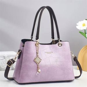Sac à main pour femme en cuir de bonne qualité, léger et durable, grande capacité, idéal pour les voyages quotidiens, les sorties en plein air, les affaires, fermeture éclair, polyester - Product Image 4