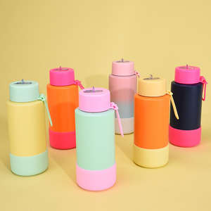 Bouteille d'<span class=keywords><strong>eau</strong></span> isolée en acier inoxydable Capacité <span class=keywords><strong>de</strong></span> 1000ml Tasse à boire sportive Poignée en silicone portable Base Tasse à <span class=keywords><strong>eau</strong></span> par sublimation - Product Image 3