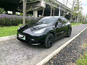 Modelo Y 2023 Usado, SUV de Rango Estándar, 5 Asientos, Volante a la Izquierda, Asientos de Cuero, Neumáticos R20, Interior Oscuro, Panorámico, Emisiones Y VI - Product Image 1