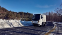Micro-voiture électrique de fret à basse vitesse pour la logistique du dernier kilomètre, mini-fourgonnette électrique homologuée aux normes européennes
