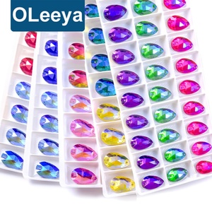 OLeeya Venta al por Mayor de 40 Formas de Cristales de Strass AB, Gemas para Coser en Ropa, Piedras de Cristal Planas en Forma de Lágrima para Vestidos de Mujer - Product Image 1