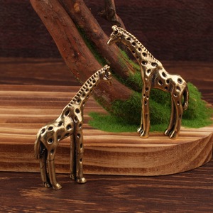 Ornements de girafe miniatures faits à la main en gros, ornements d'animaux, laiton, petits objets artisanaux créatifs - Product Image 2