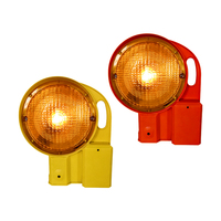 Lampe de signalisation à LED synchronisée prête à être expédiée, Battery Barricade Light LB-7000, clignotement synchrone, IP65