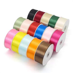 Siap Kirim Pita Satin Satu Sisi Kualitas Terbaik 4CM 50 Yard Per Gulung Pita Poliester untuk Pembungkus Kado - Product Image 1
