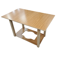 Table à manger carrée moderne en bois massif Camilla avec base chauffante pour une utilisation hivernale à la maison