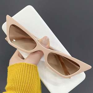 Lunettes de soleil pour femmes tendance rétro jaune vert 2022, lunettes de soleil de couleur bonbon, petite monture, œil de chat, pour femme - Product Image 3