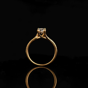 Anillo de plata de 18 quilates con diamante redondo clásico, joyería de compromiso de moda de lujo, venta al por mayor - Product Image 1