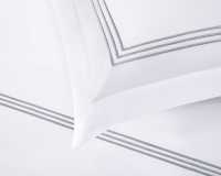 Parure de draps de luxe en satin de coton blanc brodé, collection hôtelière, vente en gros personnalisée YOUMIAN