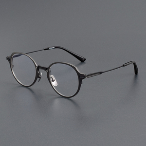 Dtx426 Unisex Titanium Brillen Helder Frame Met Klassiek Bedrijfspatroon Effen Gezichtsvorm Afgestemd Op De Groothandelsprijs Van De Fabriek - Product Image 1