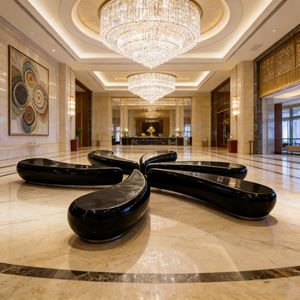 Banc en FRP brillant Y023 en forme de chien <span class=keywords><strong>ballon</strong></span>, résistant aux intempéries, pour l'extérieur, idéal pour café, patio, magasin, exposition, décoration de jardin - Product Image 4