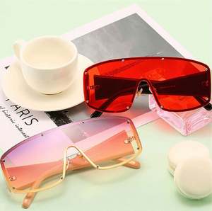 Gafas de Sol Retro Modernas 2020 para Hombre y Mujer, con Lentes Degradados, Montura Grande, Estilo Escudo, Lentes de Una Pieza - Product Image 2