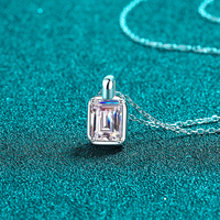 Collier pendentif en argent S925 avec moissanite taille émeraude pour femme, minimaliste, solitaire carré en forme de cube de sucre, plaqué or, troisième partie