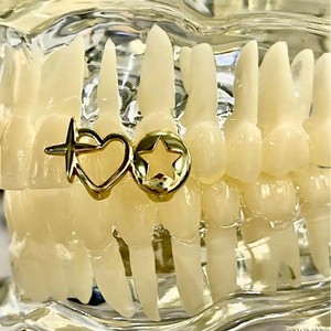 Authentic Cross-Border Hip-Hop Copper Gold Tooth Grill Planet Heart Three-Piece Unisex Teeth Jewelry Set - Product Image 2