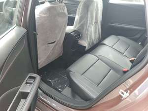 अत्यधिक लागत प्रभावी नया मॉडल mg5 सेडान ईंधन-स्वचालित ट्रांसमिशन और सनरूफ के साथ - Product Image 5