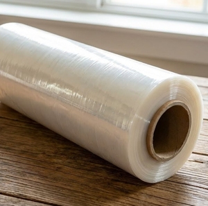 Rollo de Film Estirable LLDPE de Origen Vietnamita, Sin Aranceles Antidumping para el Mercado Estadounidense, Precio Directo de Fabricante - Product Image 1